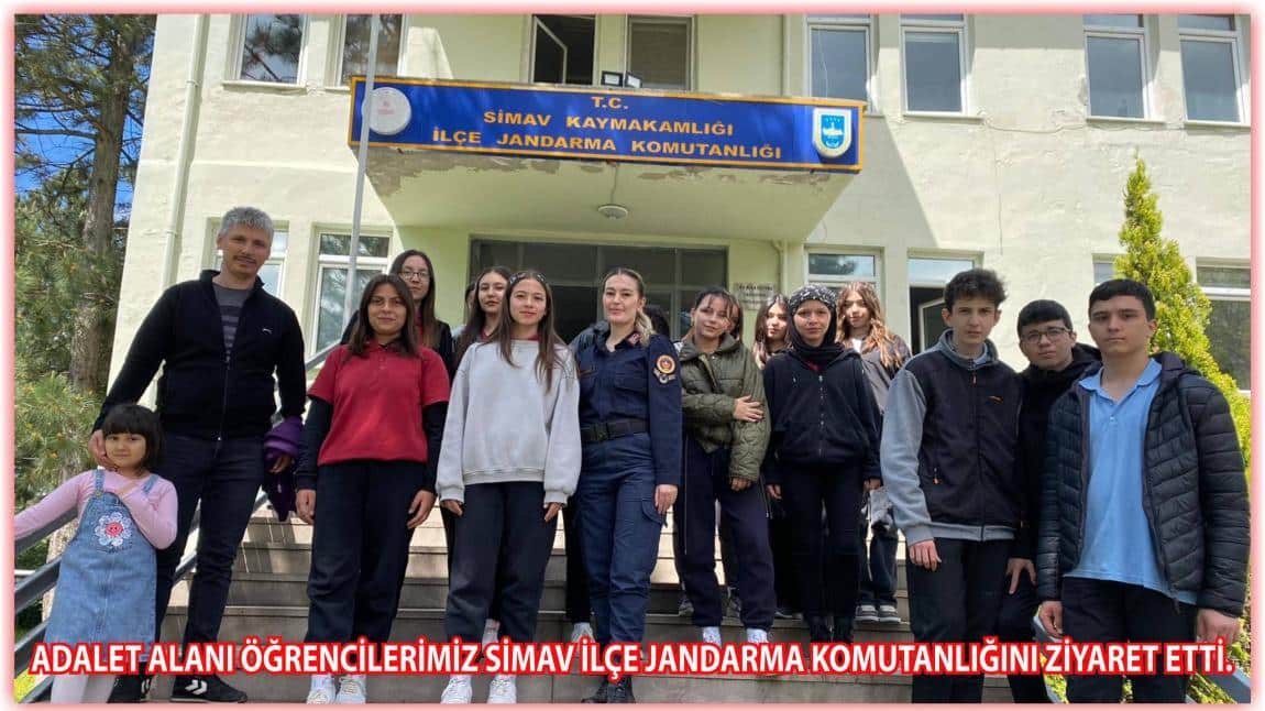 Adalet Alanı Öğrencilerimiz Simav İlçe Jandarma Komutanlığını Ziyaret Etti.